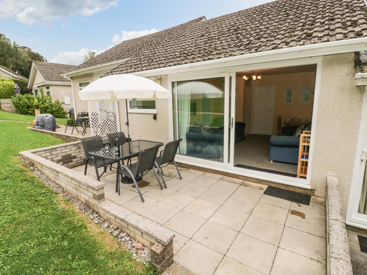 Number 6 Oxwich Leisure Park Villa Swansea Exterior photo